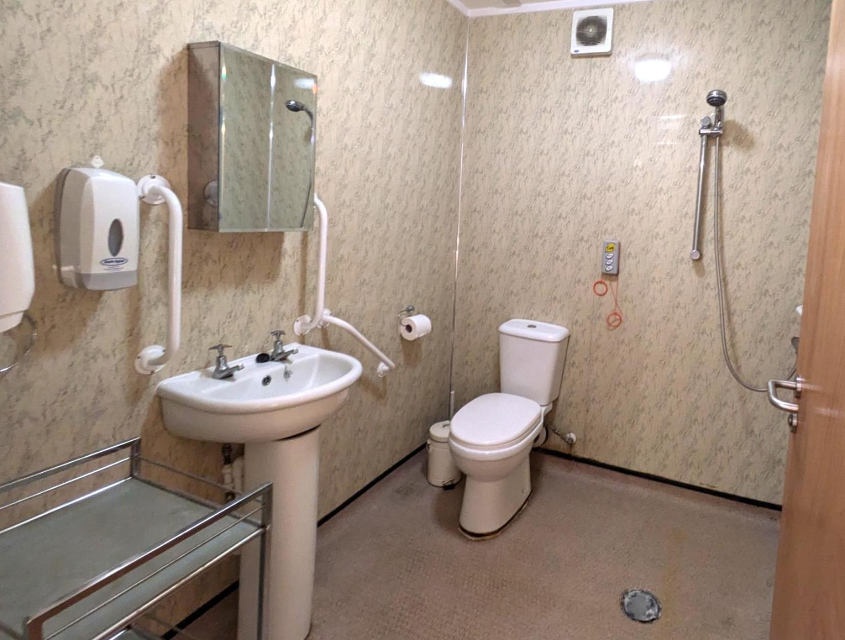 Hollybank - Ensuite Room & Use Of Large Shared Kitchen Дъмфрийс Екстериор снимка