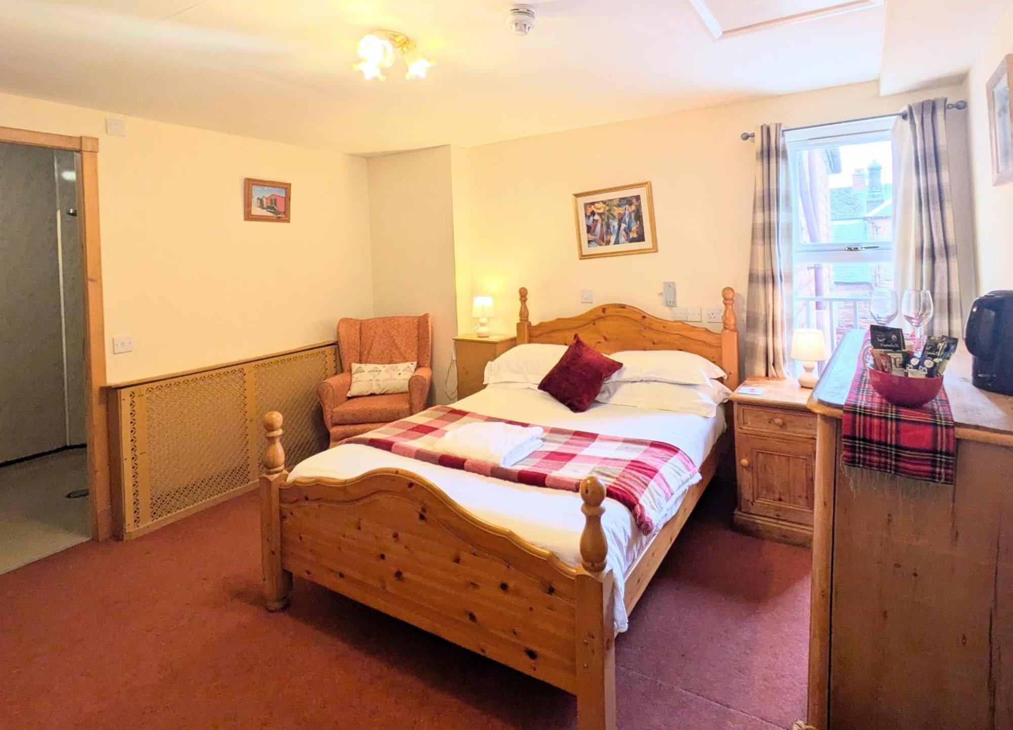 Hollybank - Ensuite Room & Use Of Large Shared Kitchen Дъмфрийс Екстериор снимка